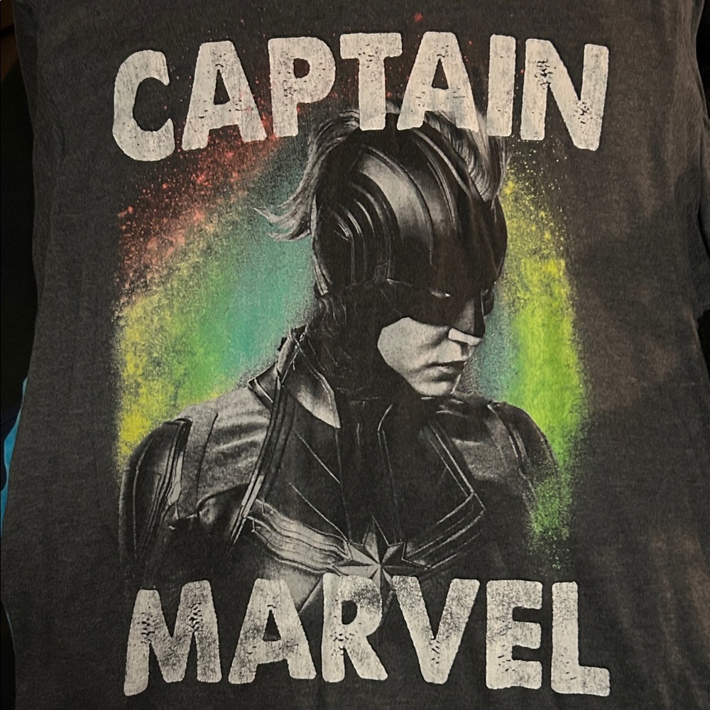 Captain Marvel Tshirt